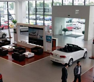 他用18塊錢(qián)創(chuàng)業(yè),登上汽車(chē)銷(xiāo)售大王寶座,5個(gè)月獲利2000萬(wàn)